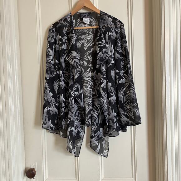 Alex Evenings Two Piece Top & Jacket 1X Black Floral Metallic Thread Detailing - Picture 4 of 10